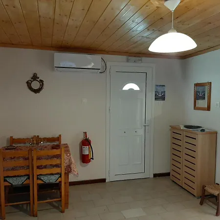 Chiona΄s By The Sea Ferienhaus