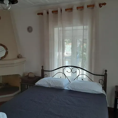 Ferienhaus Chiona΄s By The Sea Paleo Trikeri