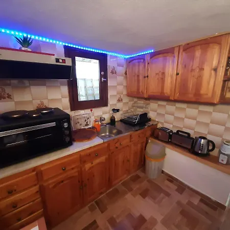 Σπίτι διακοπών Chiona΄s By The Sea