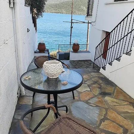 Ferienhaus Chiona΄s By The Sea